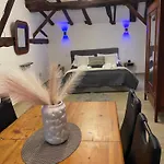 La Casa Di Mira Penzion