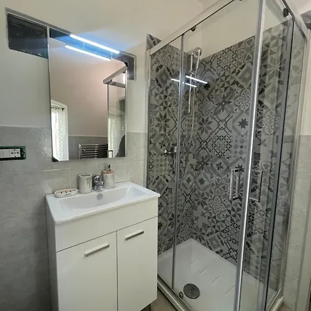 La Casa Di Mira ゲストハウス ガーヴィ