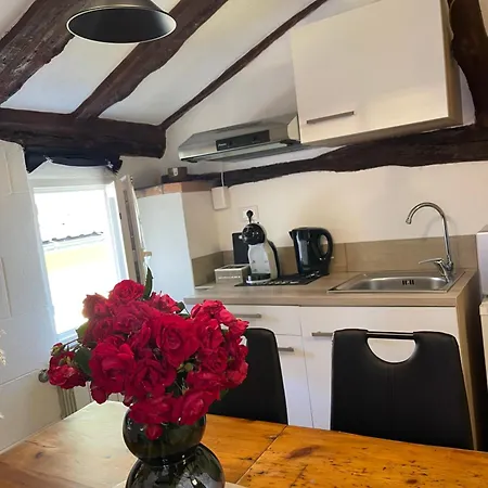 Affittacamere La Casa Di Mira Gavi